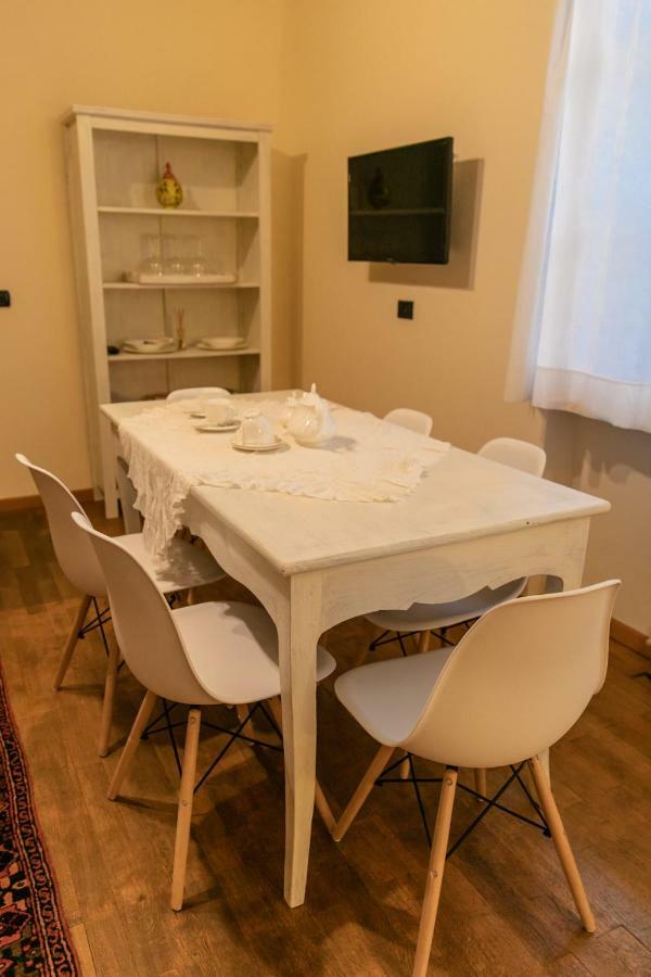 La Casa In Collina Apartment Alba  Ngoại thất bức ảnh