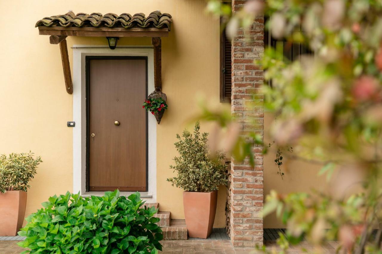 La Casa In Collina Apartment Alba  Ngoại thất bức ảnh